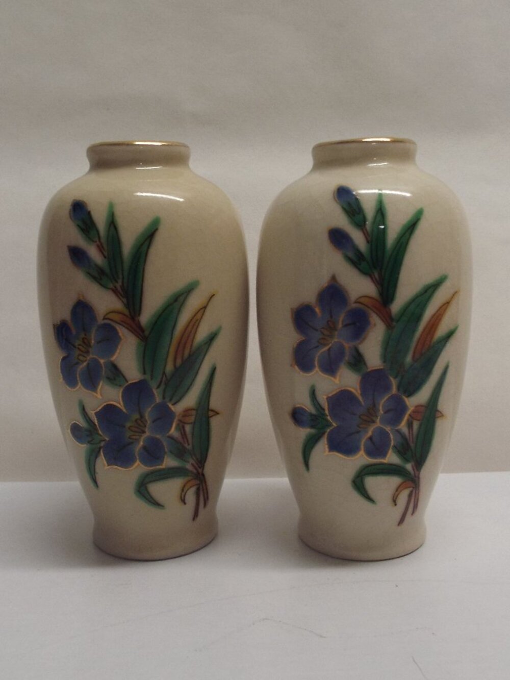 VINTAGE Set of Two Homco (Home Interiors) Blue Floral Bud Vases - NO blemishes